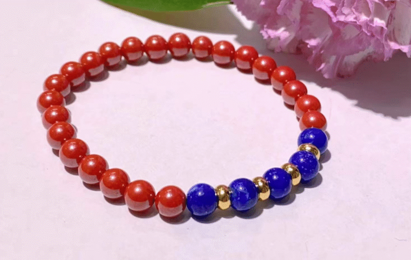 D96 Bead Bracelet: Vermilion-Green Five Fortunes Auspicious